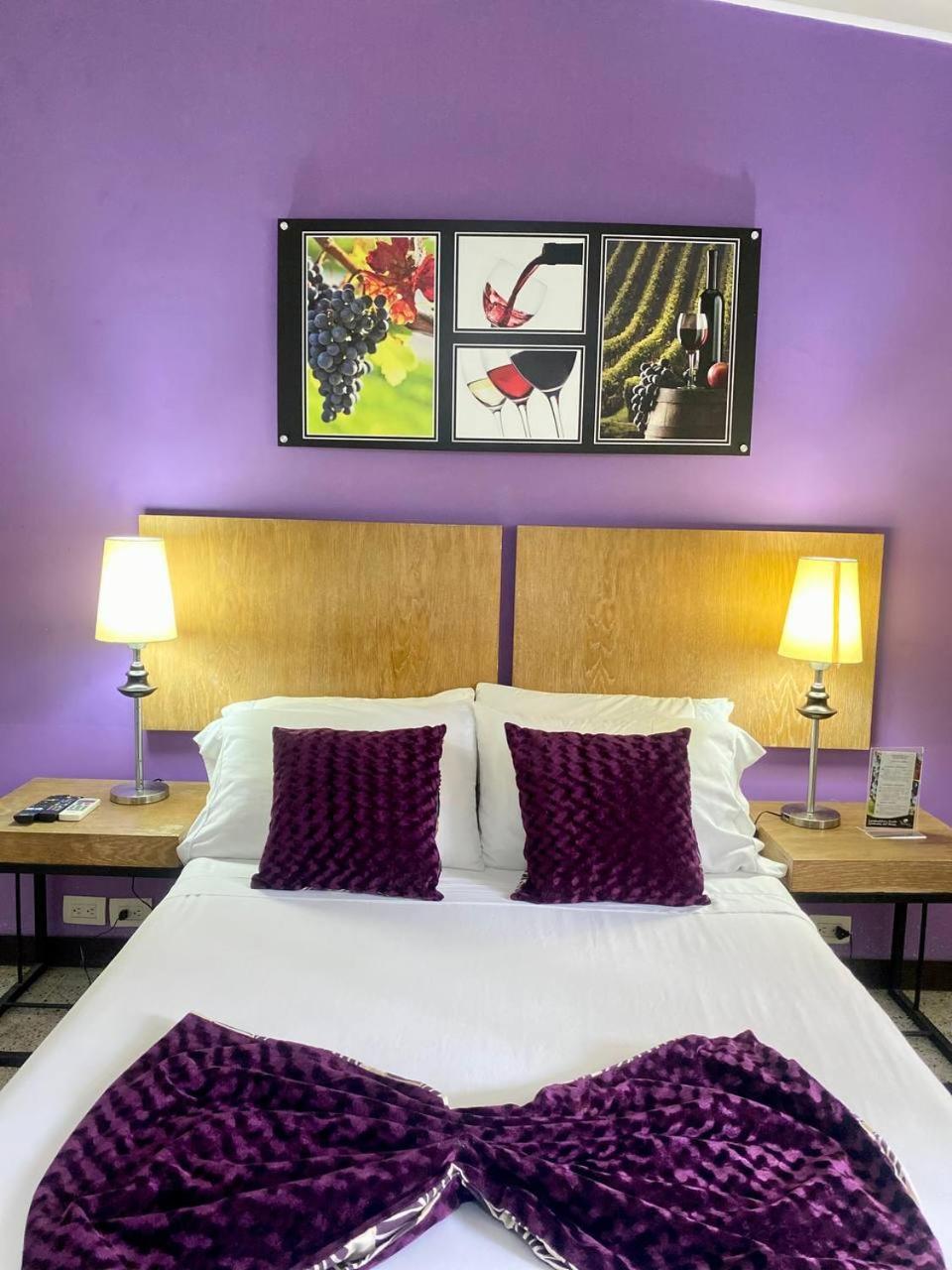 Hotel Aromax Del Campestre メデジン エクステリア 写真