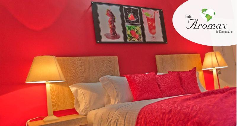 Hotel Aromax Del Campestre メデジン エクステリア 写真