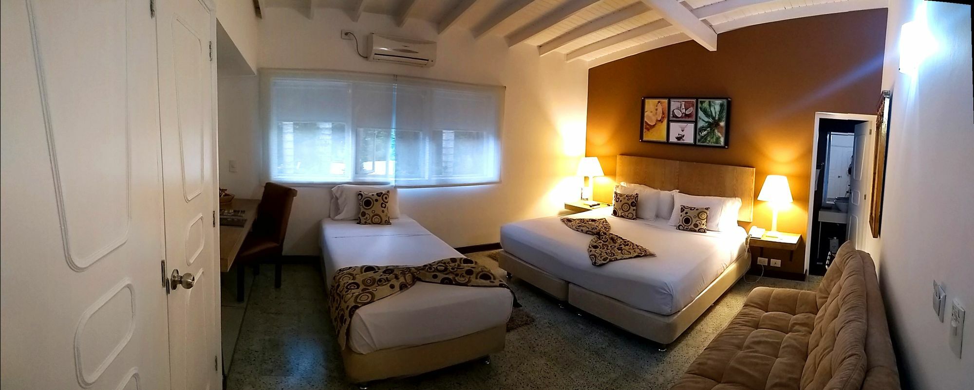 Hotel Aromax Del Campestre メデジン エクステリア 写真